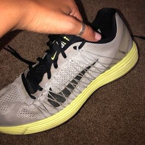 NIKE Grey and Neon Green/Yellow